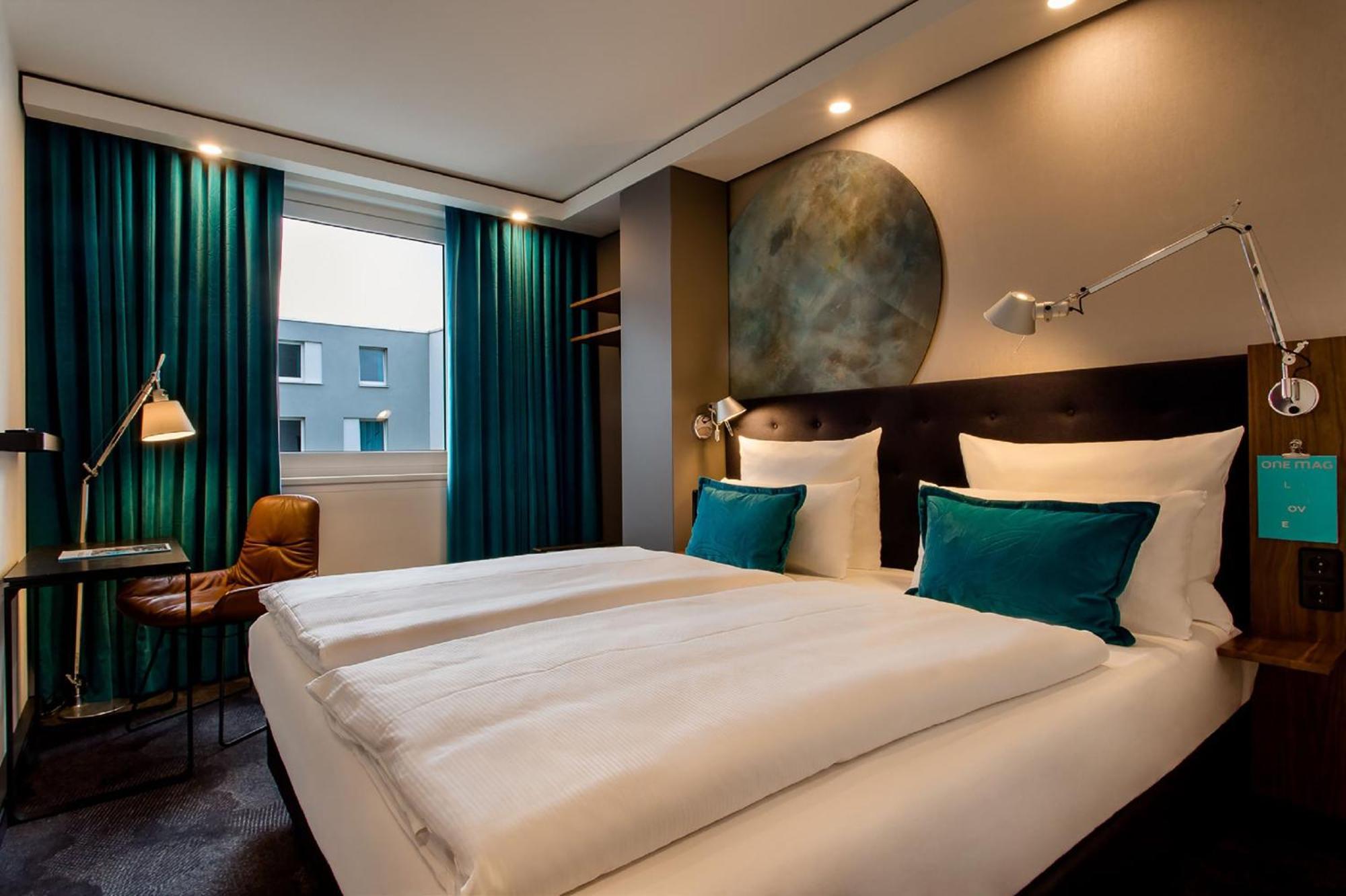 Motel One Nuernberg-Plaerrer Εξωτερικό φωτογραφία