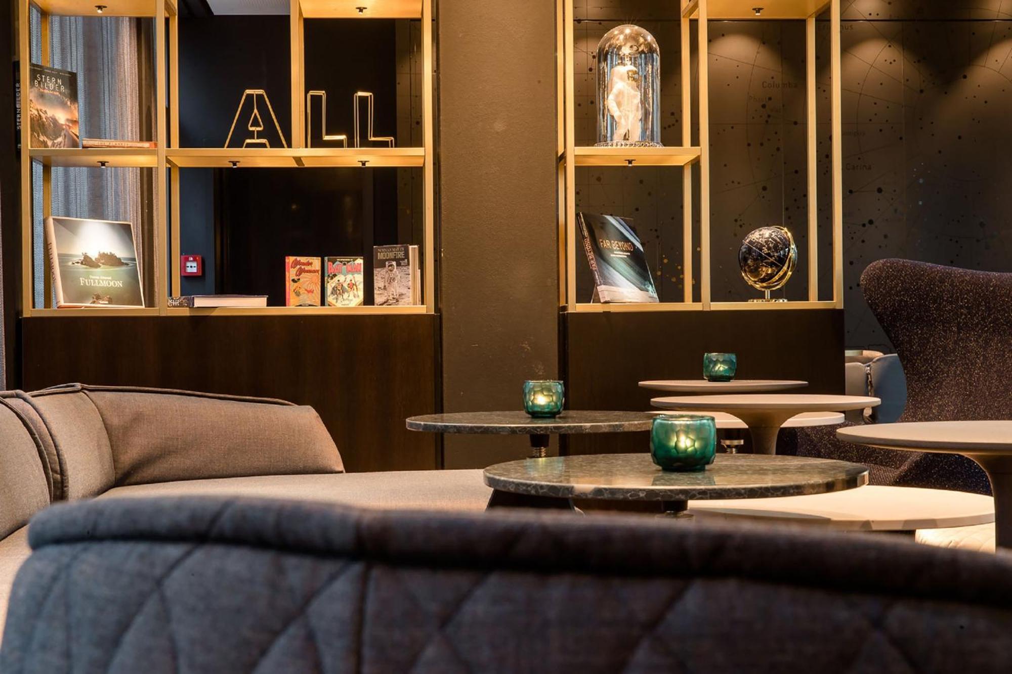 Motel One Nuernberg-Plaerrer Εξωτερικό φωτογραφία